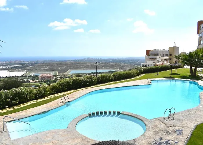 Lovely Oasis Azul - Quiet, Sea Views, Golf &