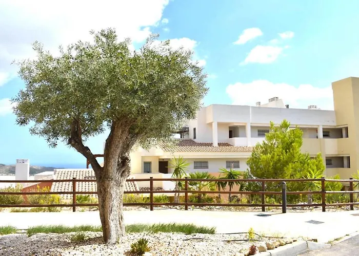 Lovely Oasis Azul - Quiet, Sea Views, Golf &